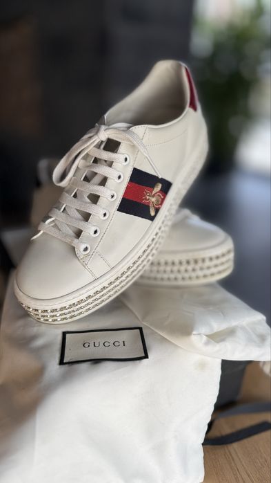 Vand gucci originali !!!
