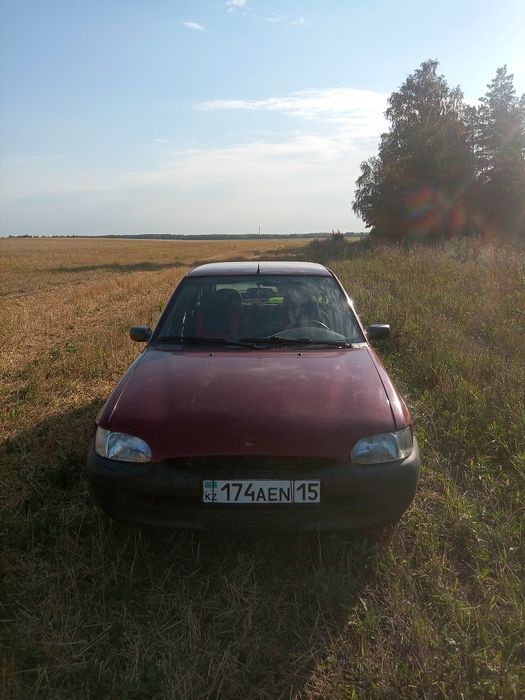 Продам форд эскорт
