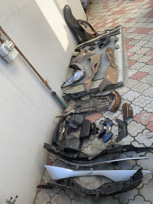 Suzuki burgman 400 an 2007 piese