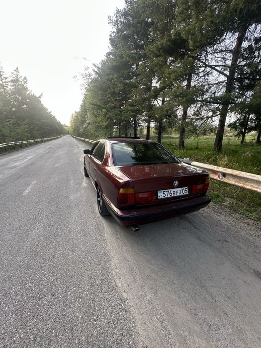 Продам  бмв срочно