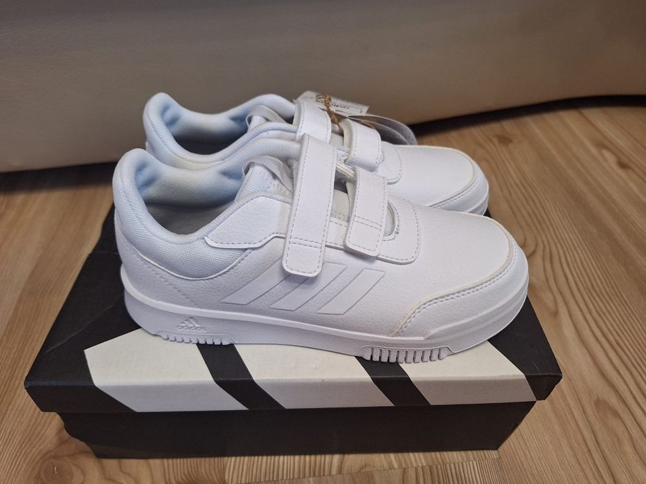 Adidas marime 35