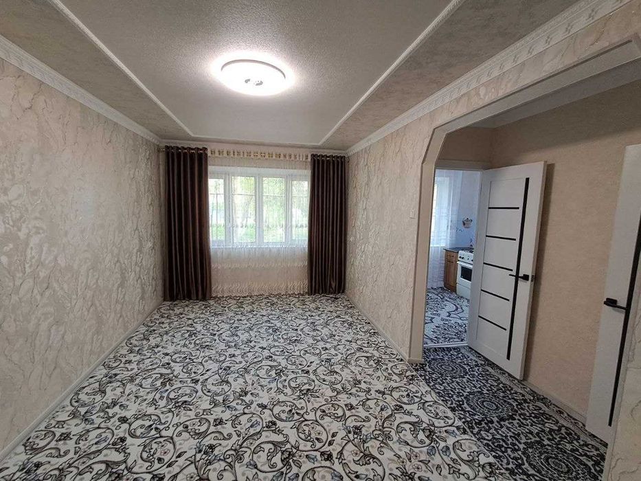 Фрунзиский Часпик 1 қаватда 2 хонали квартира сотилади. ID: 1930