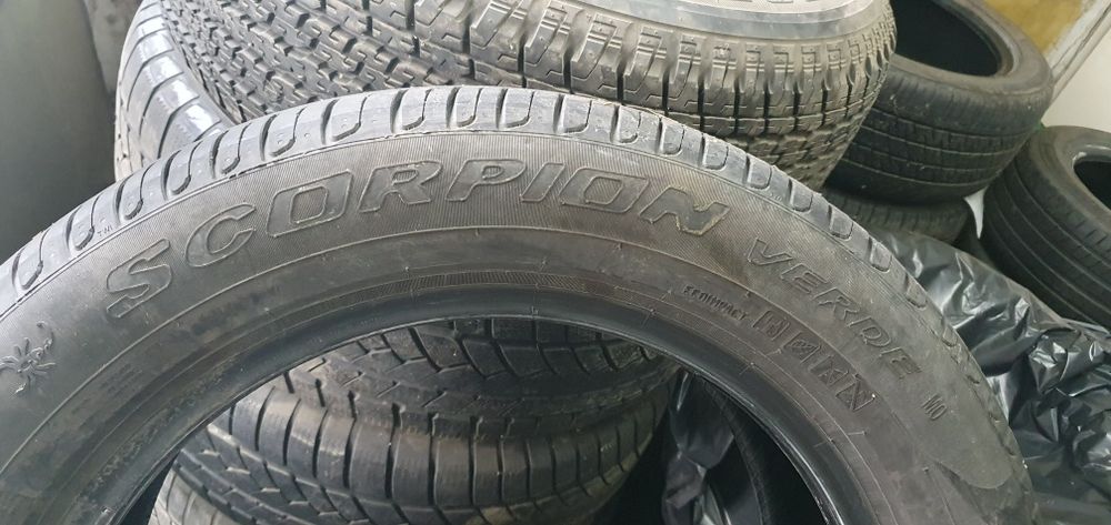 Гуми 235/55 R18 Pirelli летни
