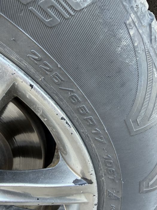 Шины зимние 225/65/17