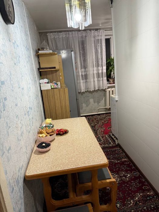 Продаю 1 комнатную квартиру Янгихает Спутник 1