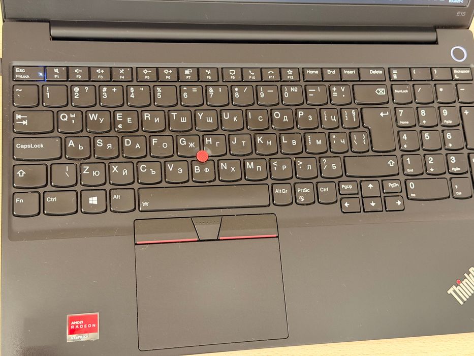 Лаптоп lenovo e15 gen2