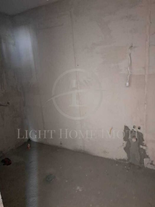 Продава се Двустаен апартамент в Пловдив, Остромила - 67 кв.м за 1627 €/кв.м - Снимка #2