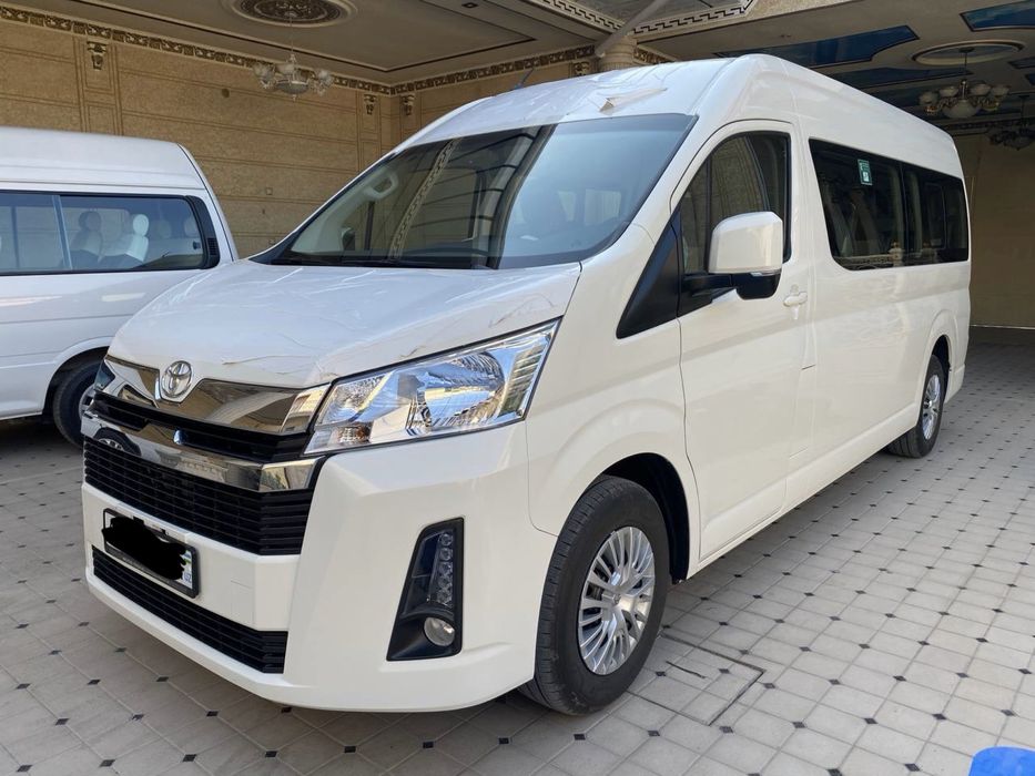Тойота Хайс Toyota Hiace mikroavtobus