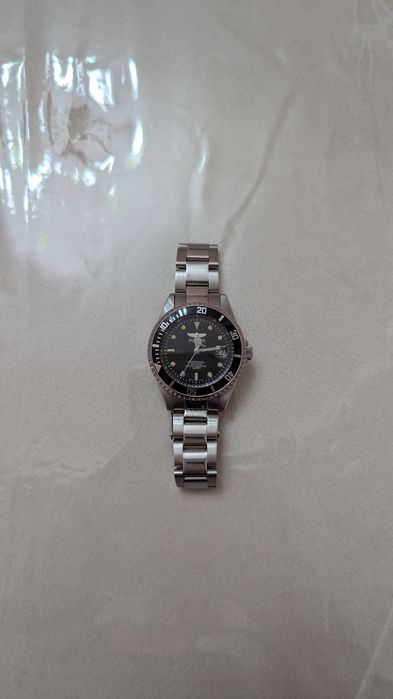 Invicta Pro Diver kam ishlatilgan, butun kapsasi bilan, narx talashmim