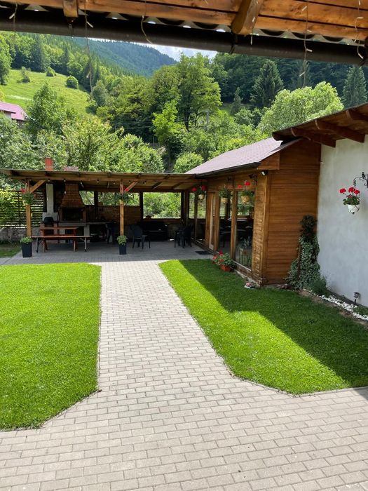 Cabana de inchiriat-Valea-Ierii (Este ocupata de Revelion)