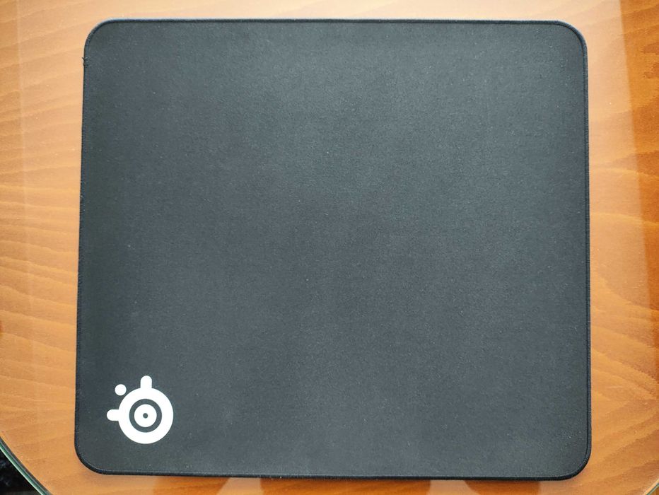 Gaming монитор Lenovo Legion 240Hz/1920x1080p/24 inch/0.5ms + Подарък