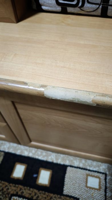 Бесплатно отдам стенку