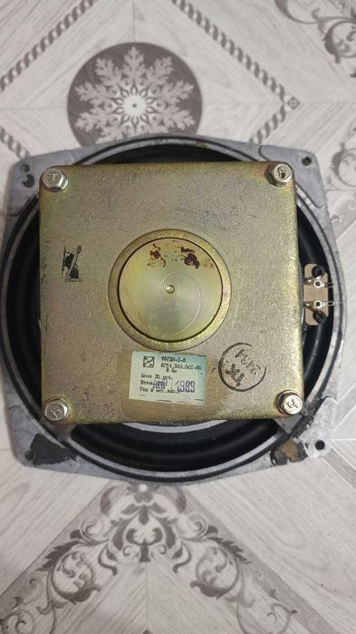 Продам Динамик НЧ