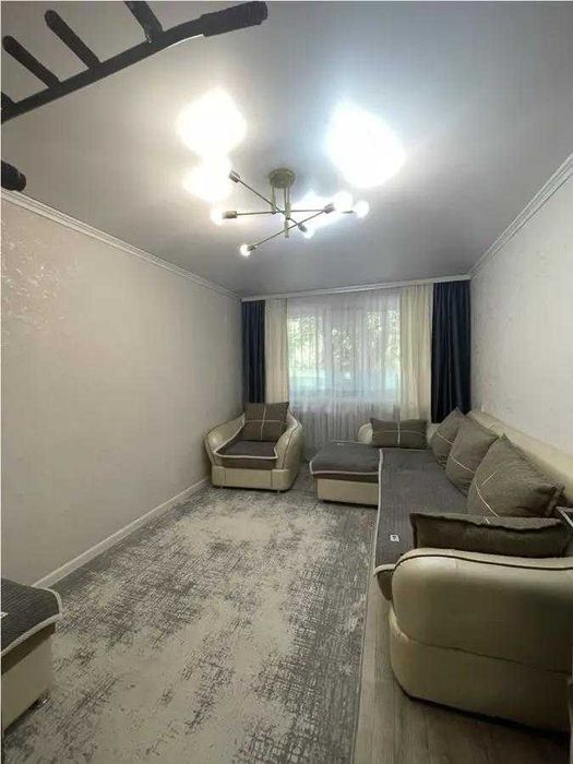 продаю 3 комнатная ЮГО восток