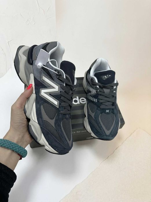 New Balance 9060 Dark Grey