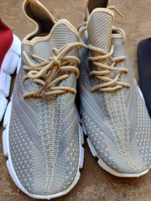 Мъжки маратонки 44 номер