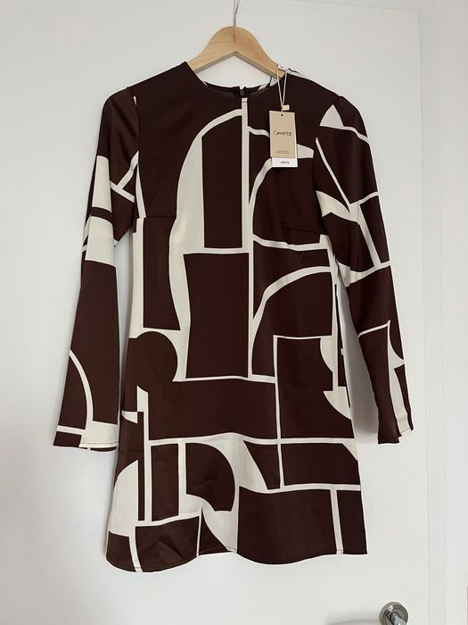 Елегантна рокля MANGO