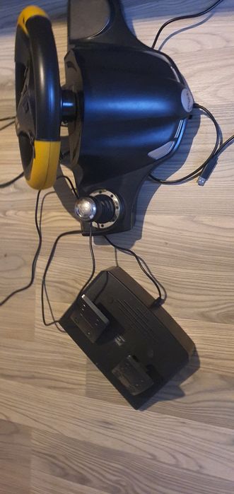 Volan gaming myria pentru ps4,ps3 sau pc