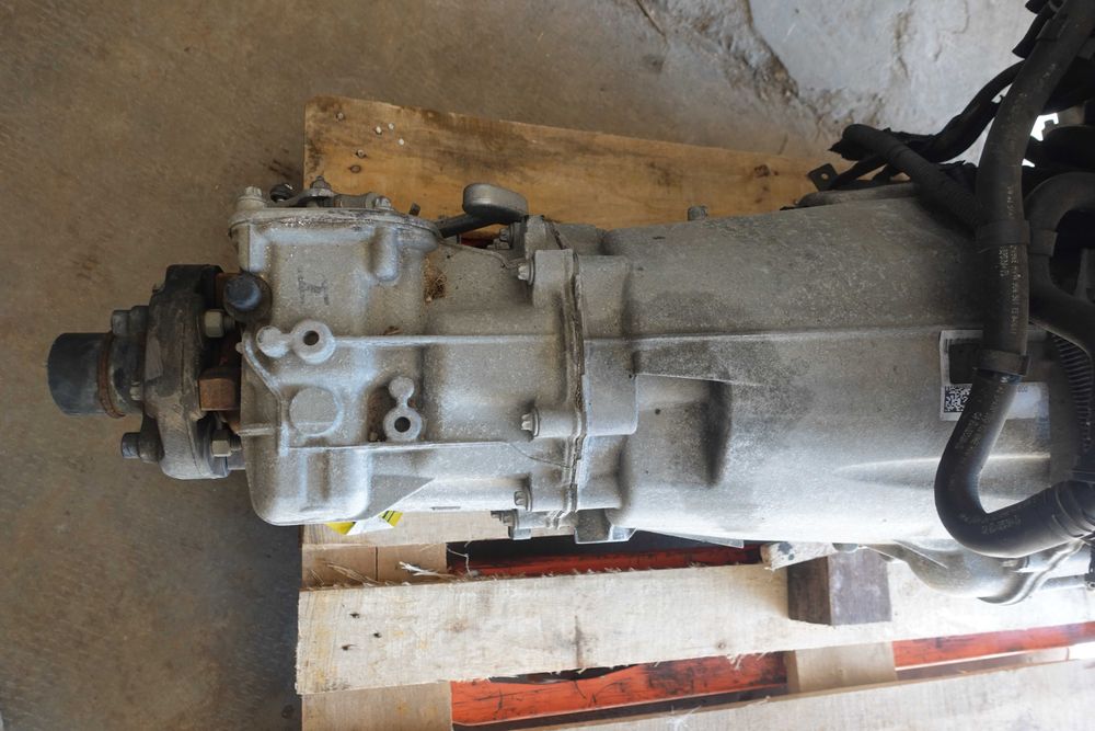 CutieVitManuala 6Trep+R*HVW9062606800*VwCRAFTER2.0TDI CodMotor*CSL*Eu6
