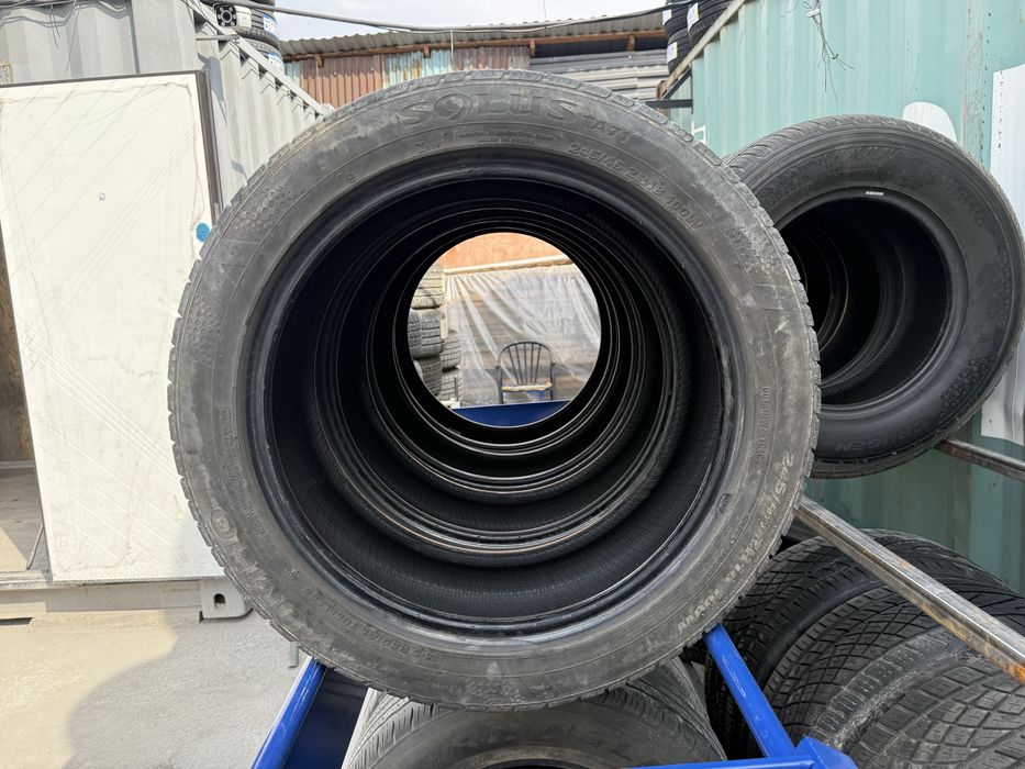 Шины летние 245/45/18