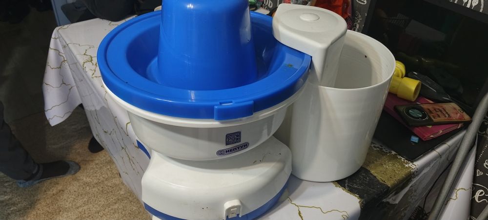 Продам соковыжималка