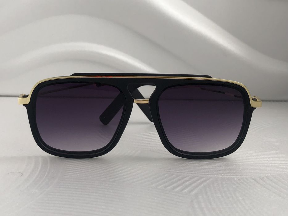 Модерни мъжки слънчеви очила