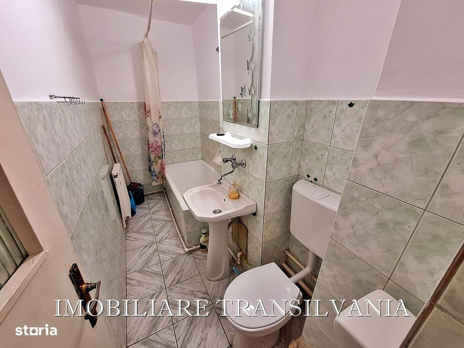 Garsoniera et.5 cu lift - zona Independentei, Big. Agentie