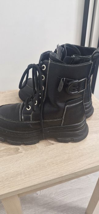 Ботинки зимнии детские