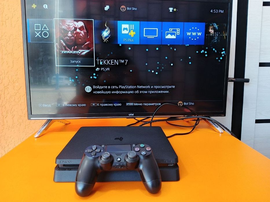 Продается PS4 SLIM