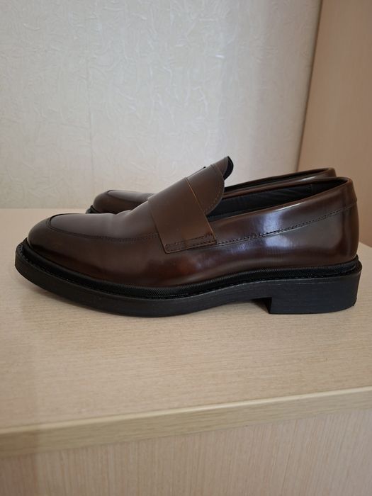 Продам мужские лоферы