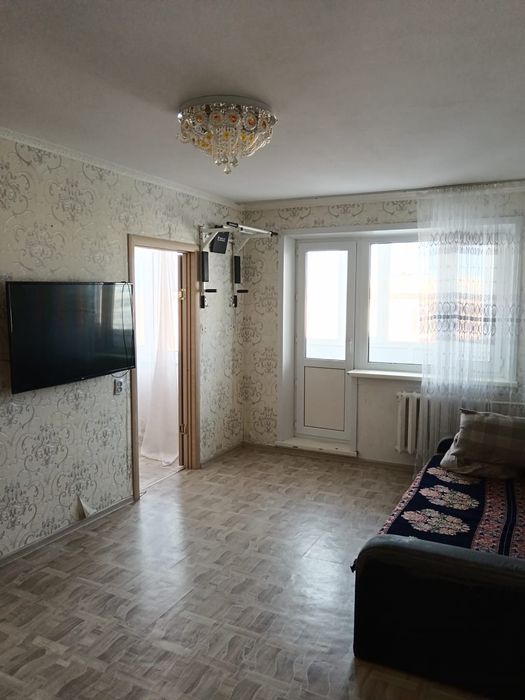 Продам квартиру в 4 микр 15 дом