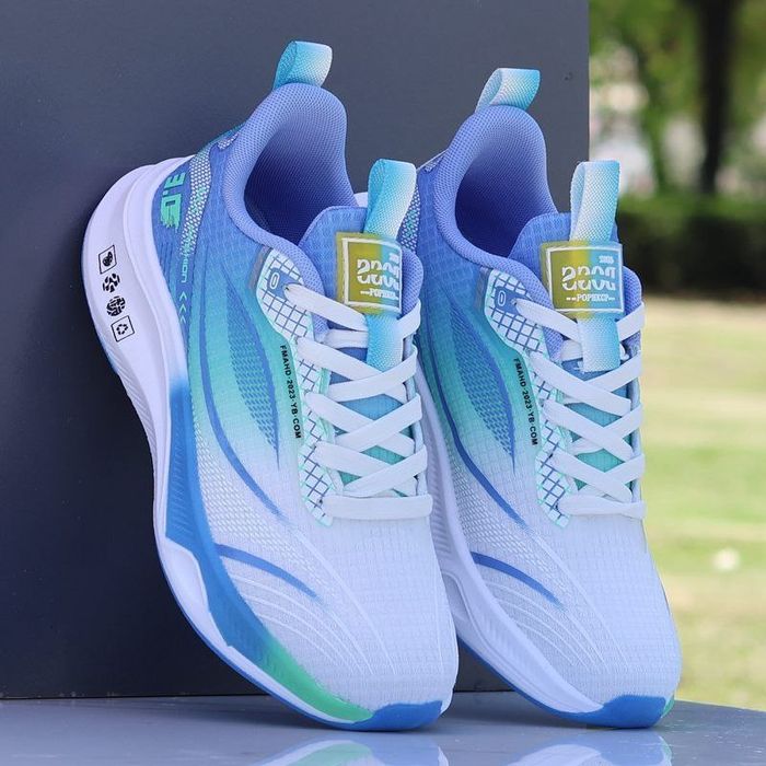 СКИДКА!!! Мужские кроссовки 44 размер маломерит