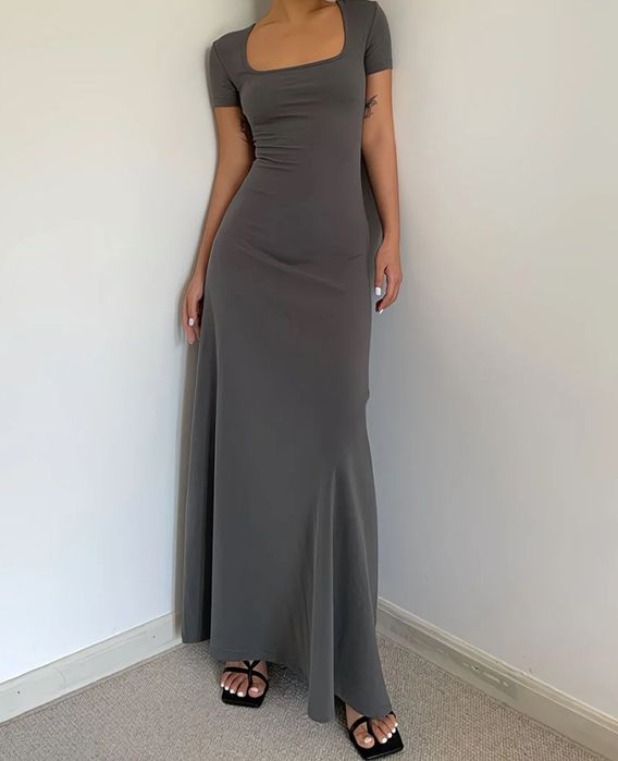 продам два платья