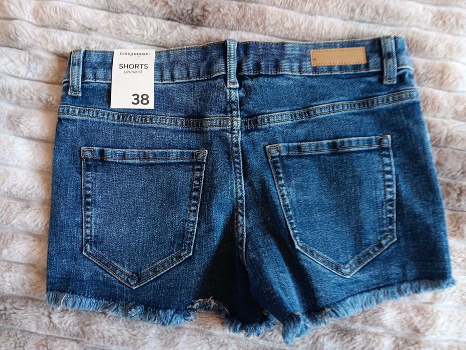 Дънкови къси гащи