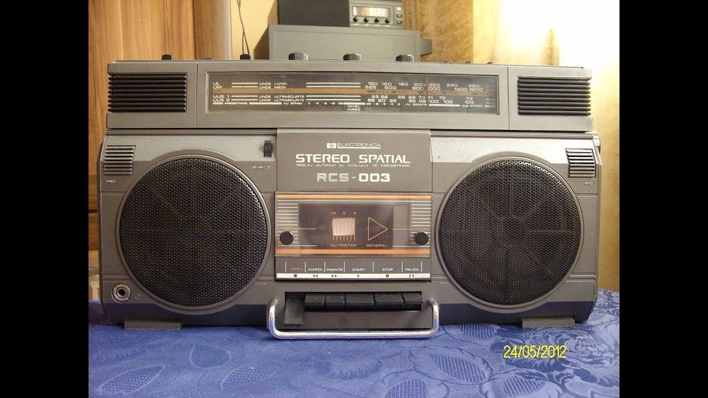 Radiocasetofon Stereo spatial 003