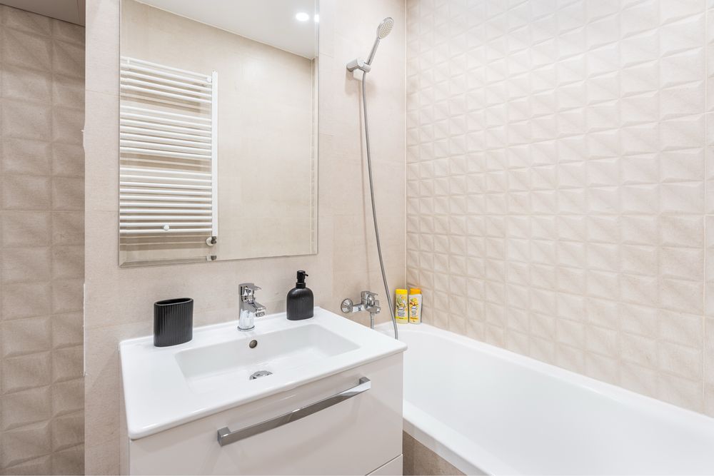 Fotograf Imobiliare, Fotografii Profesionale: Airbnb, Booking, Pensiuni, Cabane, etc