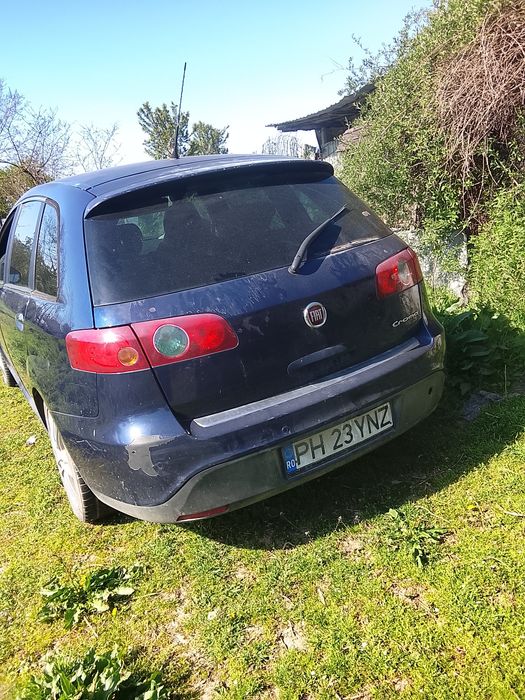 Vând fiat croma 1.9 multijet