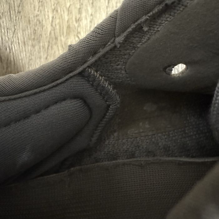 Adidas Yeezy 350 v2 Taillight