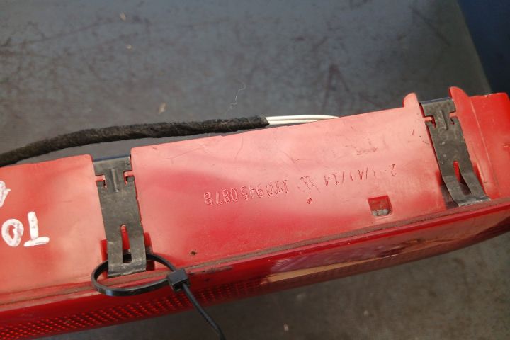 Lampa stop aditionala 1T0945087B 1T0945087B Volkswagen VW Touran prim