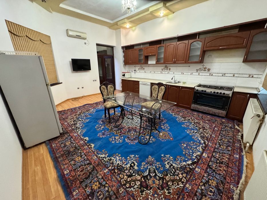 Дом сдаётся в аренду. Ракат махалла