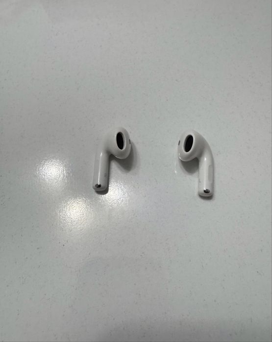 Casti Apple AirPods 4