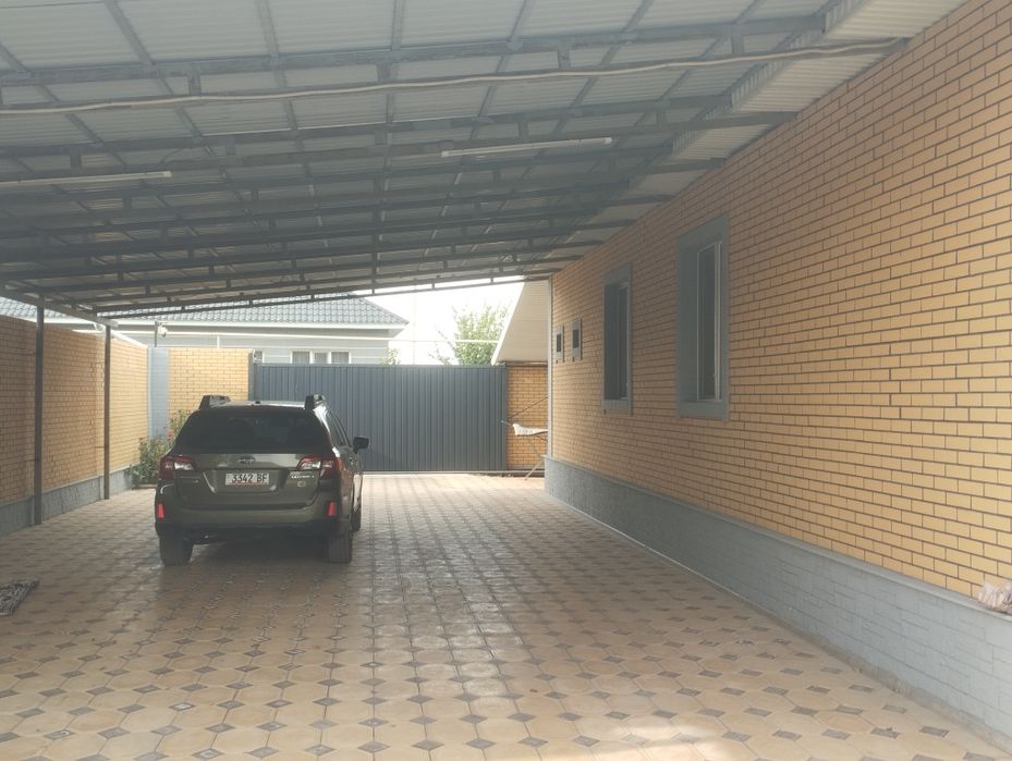 Продам дом в поселке Долан