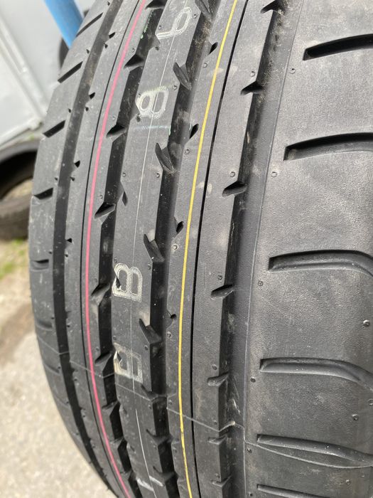 225/45/18 пара бу данлоп