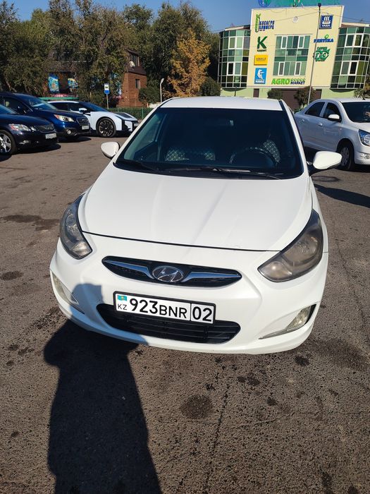 Продам  хюндай акцент хэтчбек