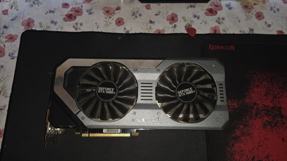 Se vinde gtx 1080ti