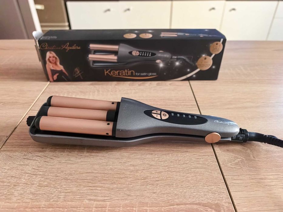 Тройна ретро преса за коса Christina Aguilera (с Кератин / Keratin for satin gloss)