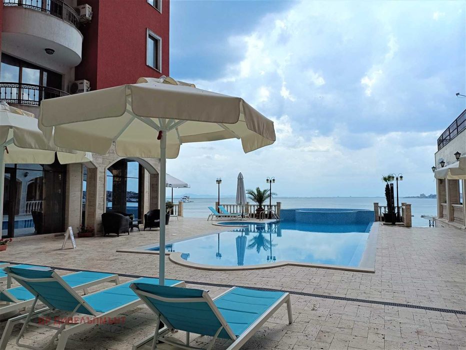 Дава се под наем Двустаен апартамент в Несебър - 65 кв.м за 205 € - Снимка #14