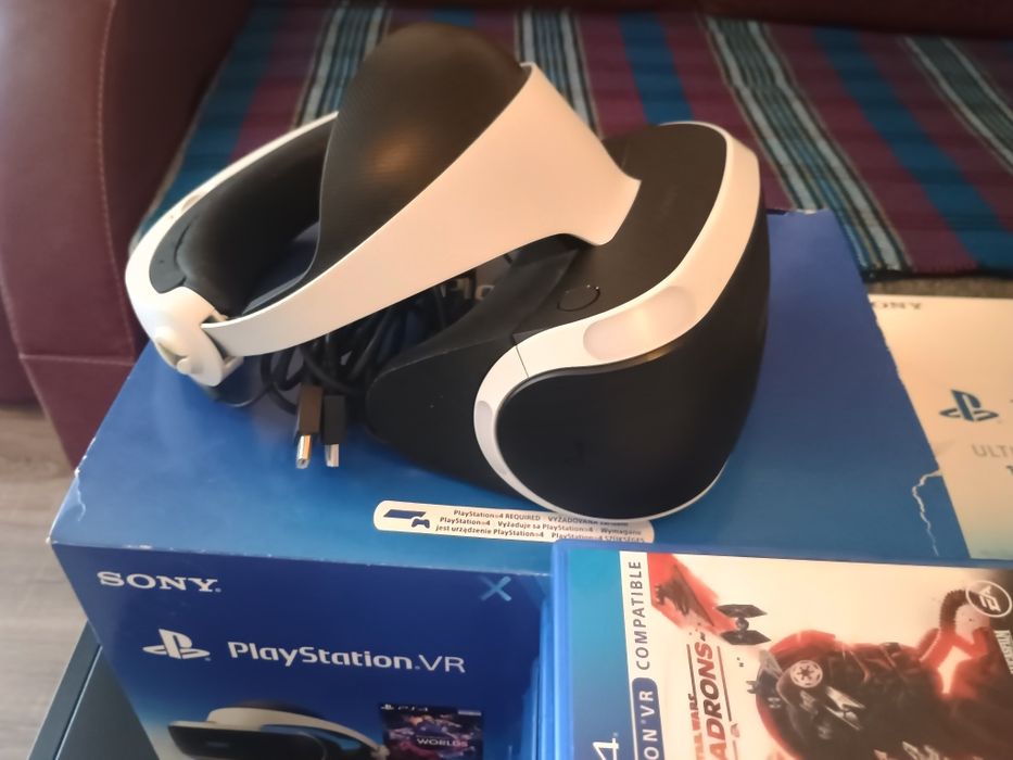 PS4+VR+игри , комплект