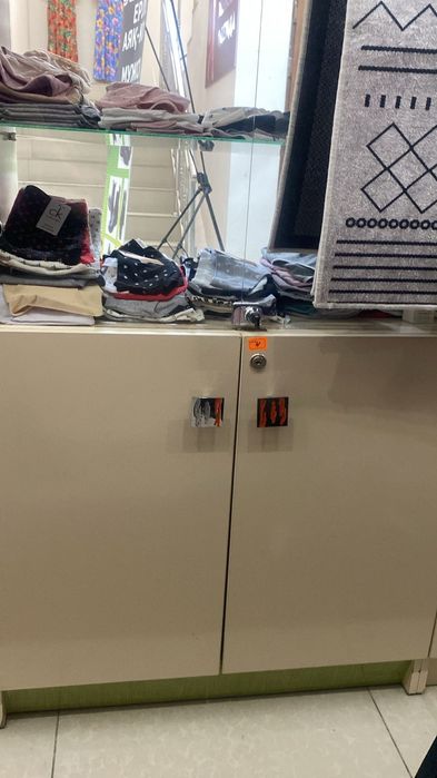 Продаеться торговый оборудование