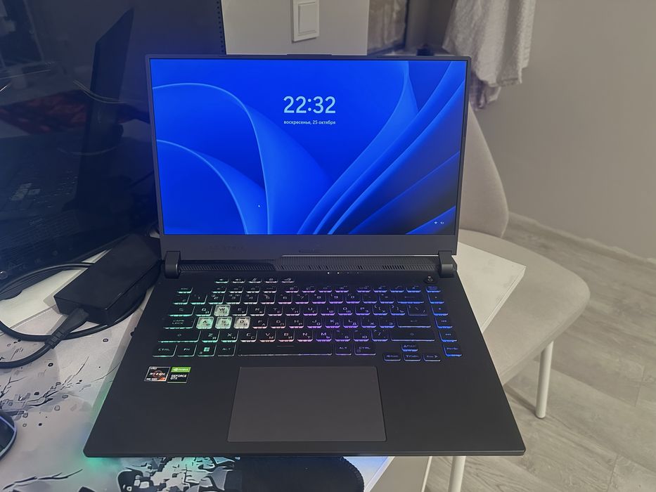 Продам ноутбук asus g513